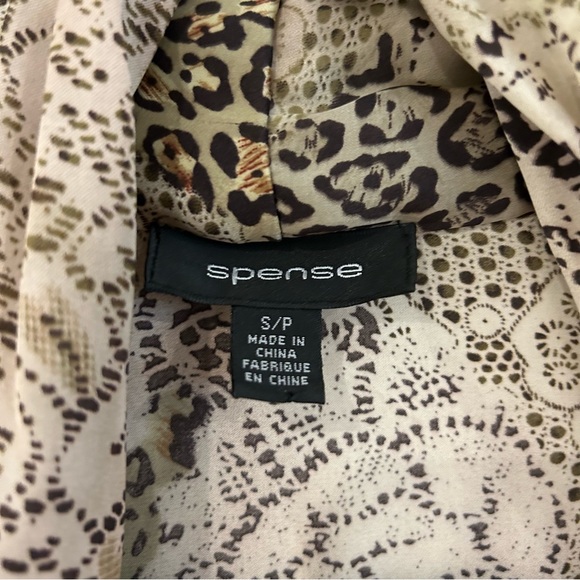 2/$10🔥 Leopard and Paisley Print Lightweight Cardigan - Picture 4 of 6